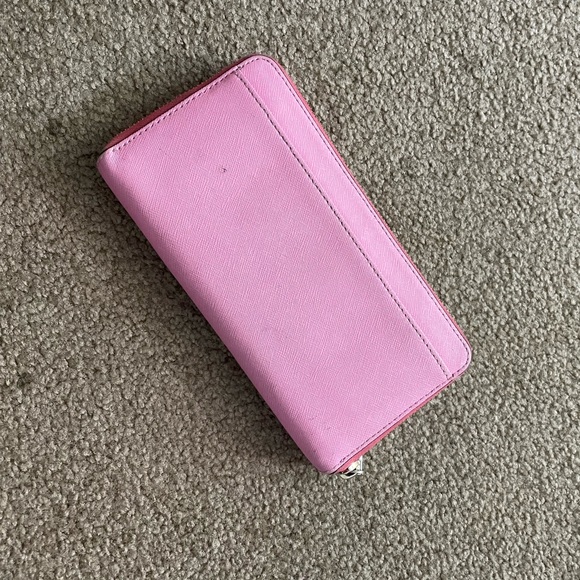 Kate Spade Wallet - Picture 2 of 3